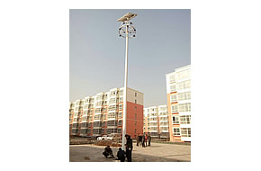 山西清徐县水屯营村太阳能高杆灯