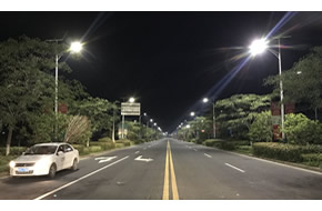 天长经十一路太阳能路灯升级改造实景