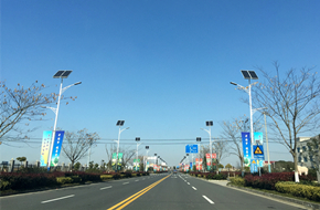 太阳能高低臂路灯